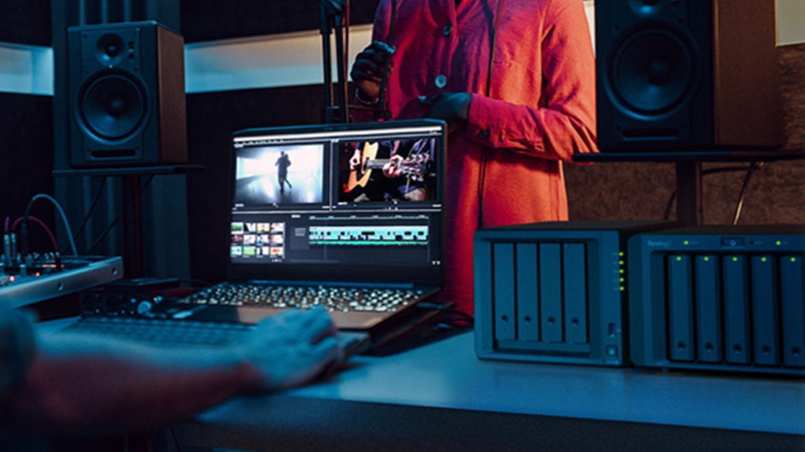 Synology DS923+