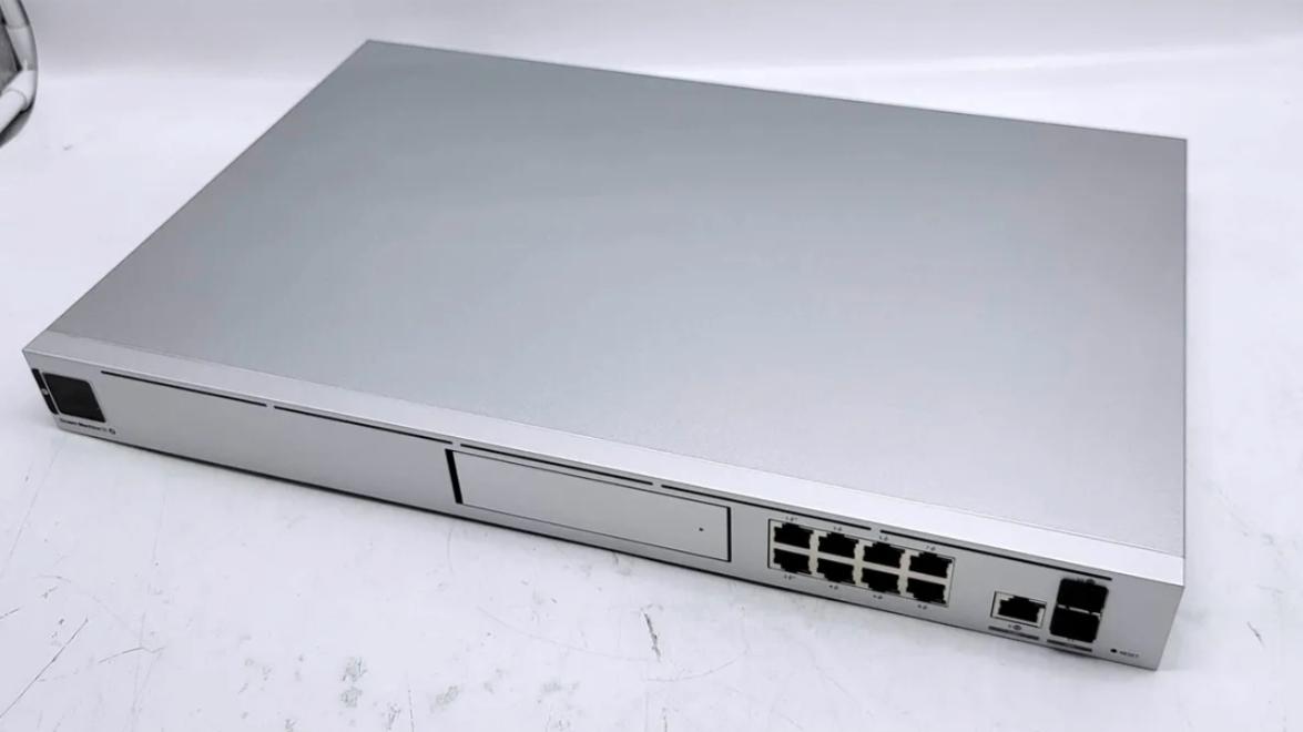 Router UniFi Dream Machine Special Edition