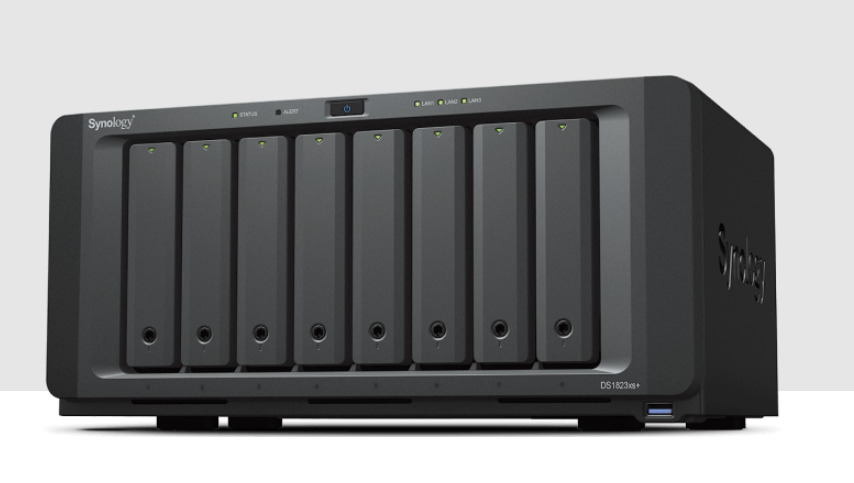 NAS Synology DS1825xs+