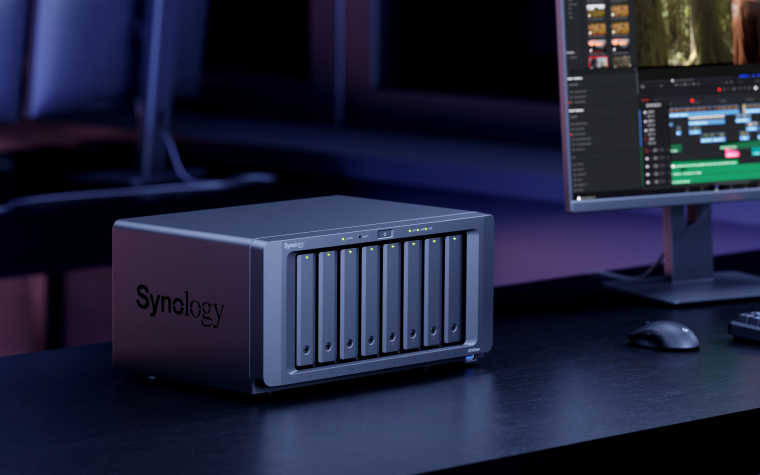 NAS Synology DS1825xs+